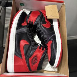 Jordan Retro 1s Satin Bred Size 10.5 Men 