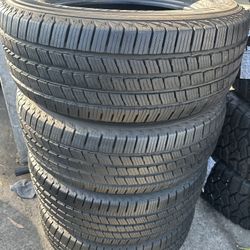 Kumho crugen HT51  265/65R17 
