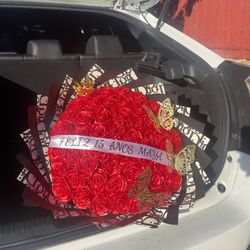 Eternal/ribbon roses Bouquets 