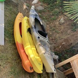 Field & Stream Big Boy Fishing Kayak  With 2 Others 