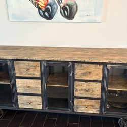Credenza