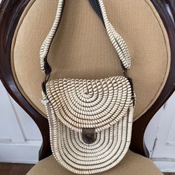Vintage Purse . Needs Cleaning And Slight Stitching