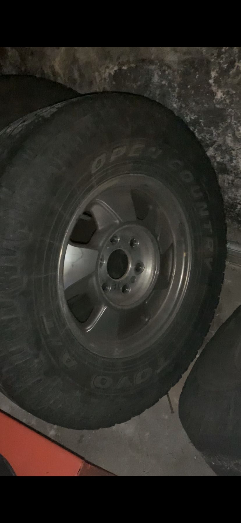 16” Chevy Suburban Rims
