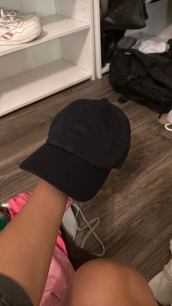 all Black Nike Hat