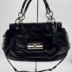 Coach black leather Shoulder bag