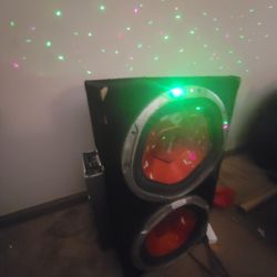 Car Speakers  with amplifier.  2400 Whats 