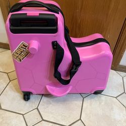 Girls Suit Case