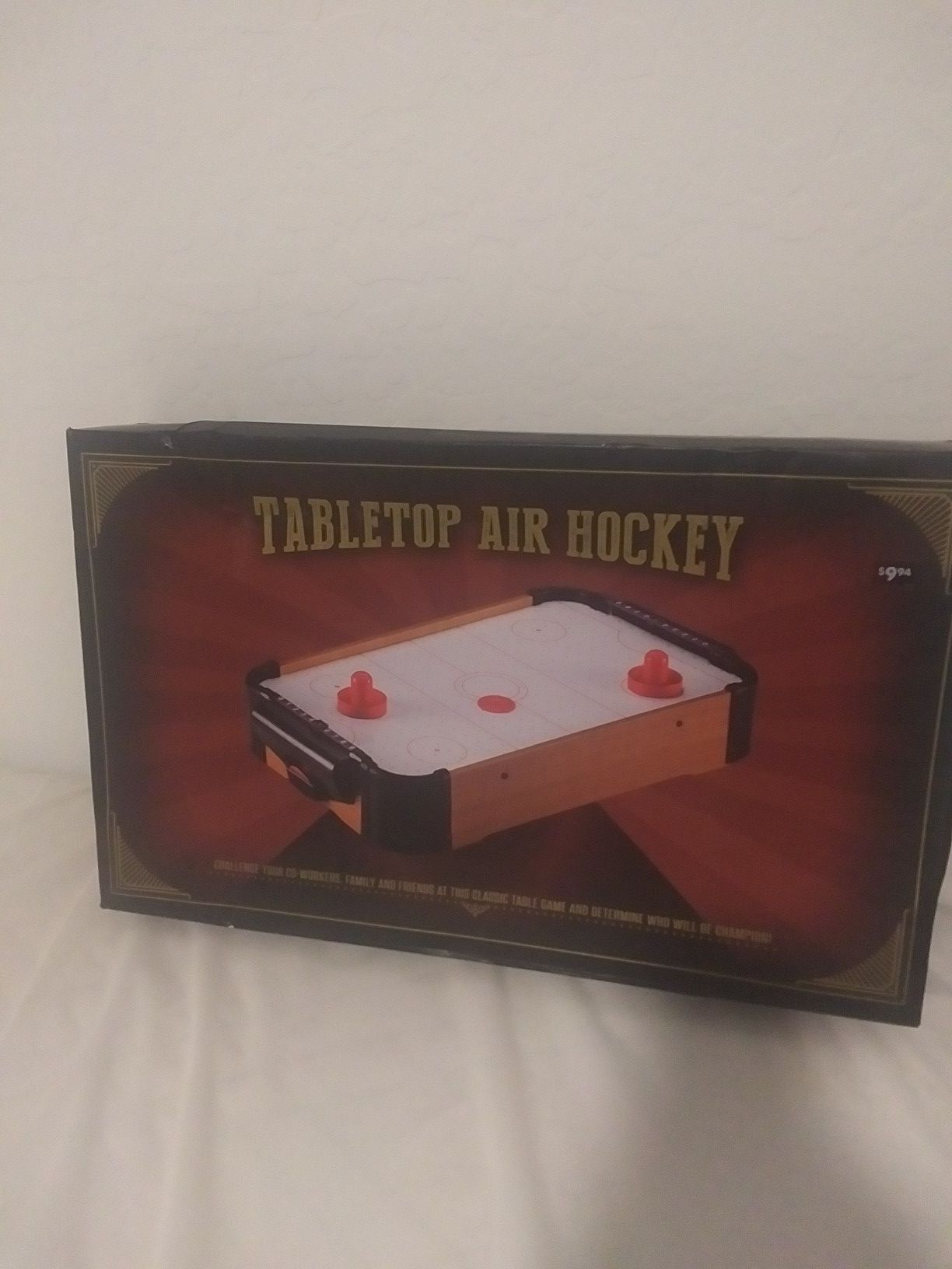 Table top air hockey game