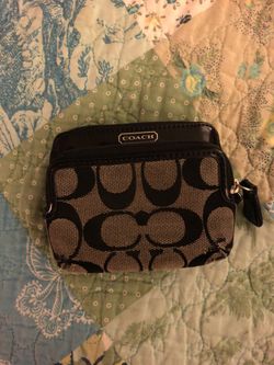 Coach coin wallet/cards and ID