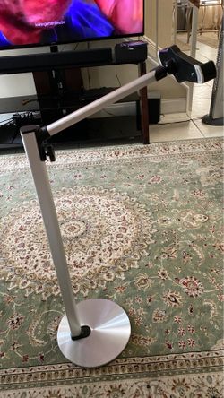 Adjustable floor ipad holder