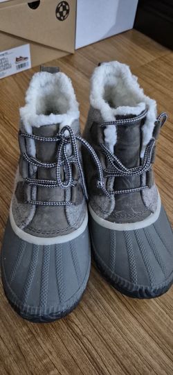 Snow Boots