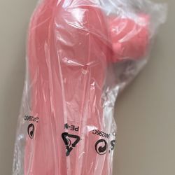 Tupperware water bottle 