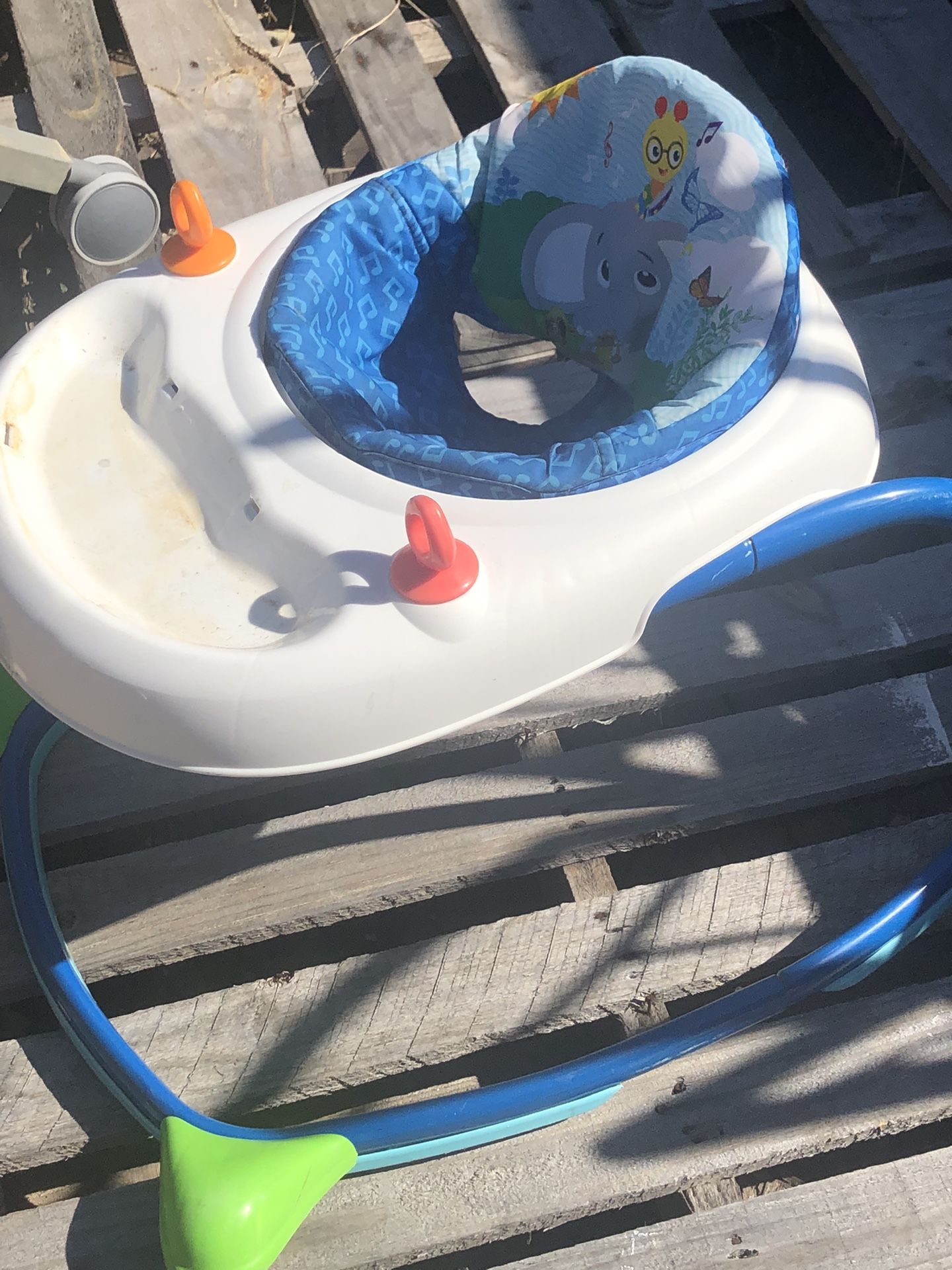 Little Kid Walker With Toy Attachment