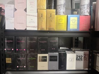 Perfumes/ colognes