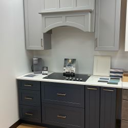 Kitchen Cabinets - Cooking area