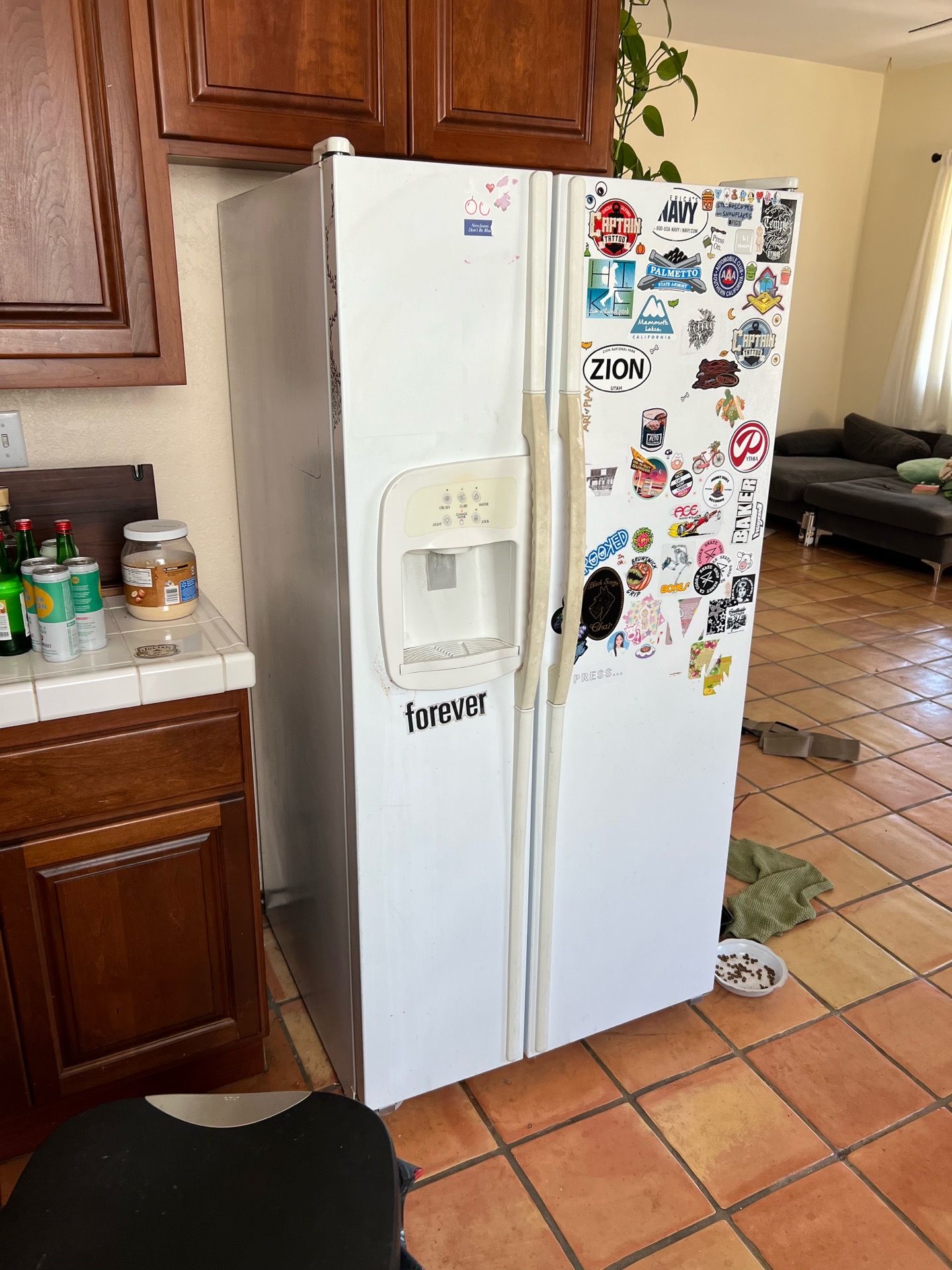 Whirlpool Side-by-Side Refrigerator - Works Great - Clean