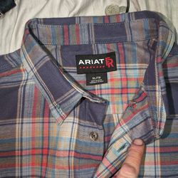 Men's Ariat FR (Fire Resistant) Button-Up Work Shirt Size XL