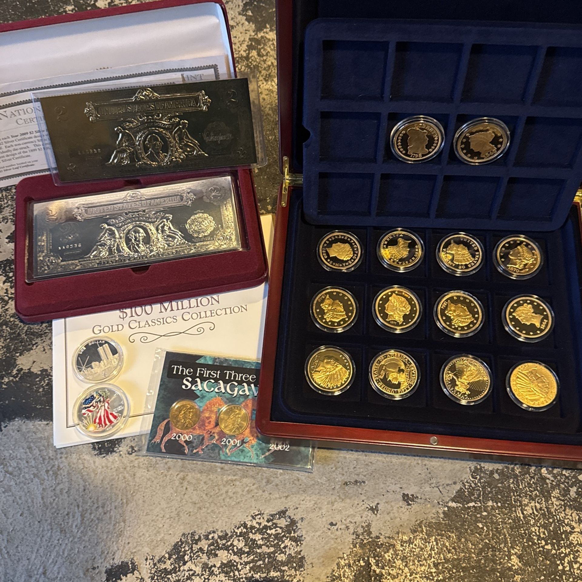 Small Coin/Money Collector Lot: REASONABLE OFFERS ACCEPTED