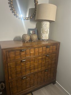 Solid Wood Dresser. Spacious & Lovely Design