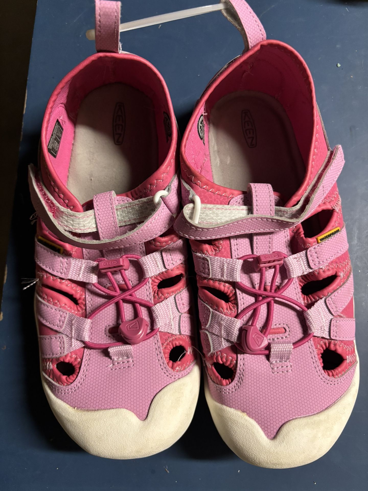 Keens Sandals Pink Size 6 NWOB