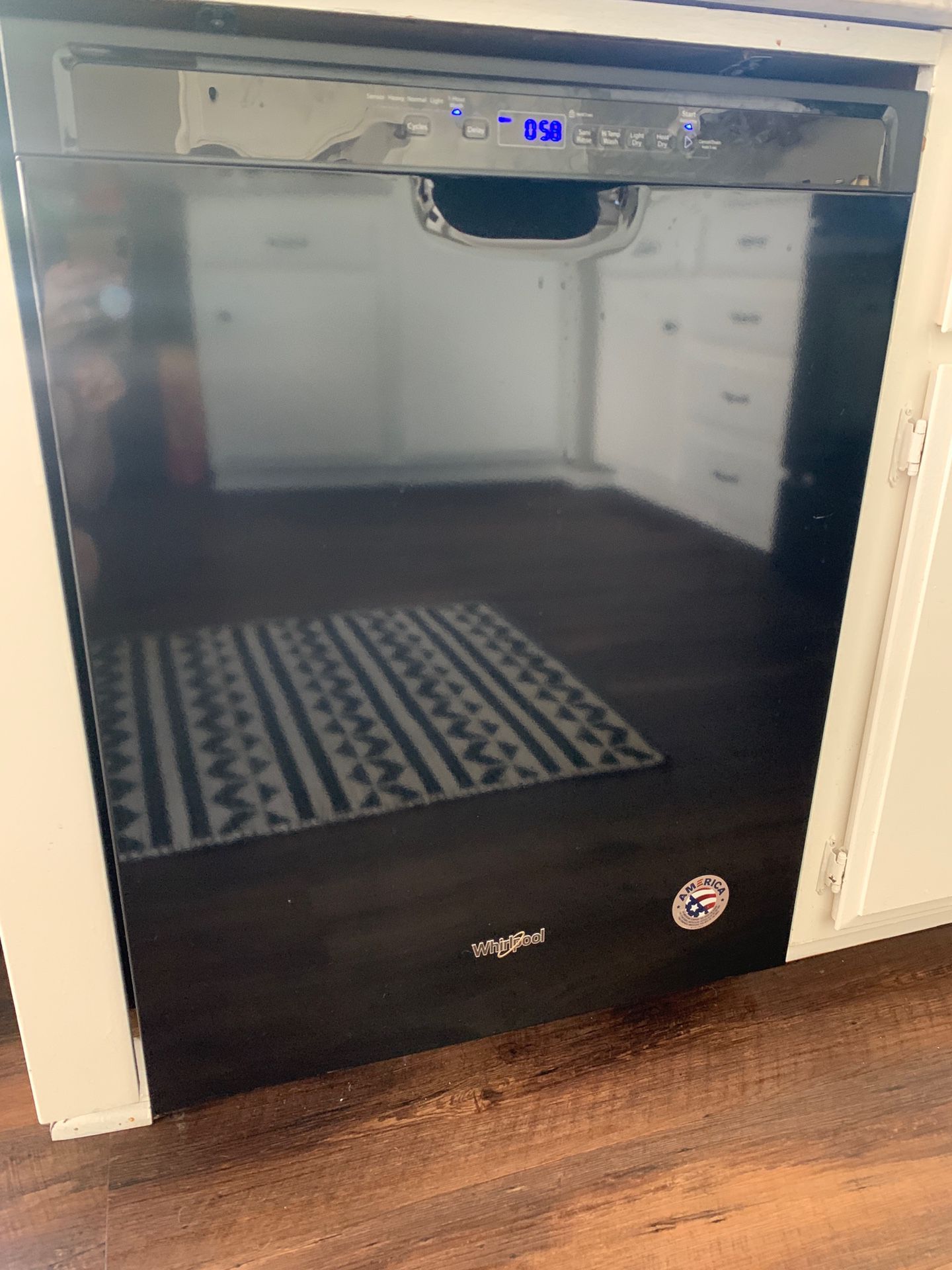 Whirlpool Dishwasher - 5 months old