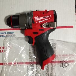  Milwaukee FUEL M12 Hammer Drill Driver 1/2", 60.00