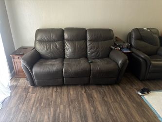 Leather reclining 3 seater