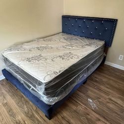 Brand New Queen Bundle Deal! All Included ( Frame + Mattress + Boxspring) All Included For Only $290 🚨 Ready For Delivery Today! 🚚