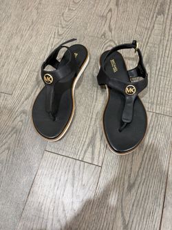 Sandals. Mco