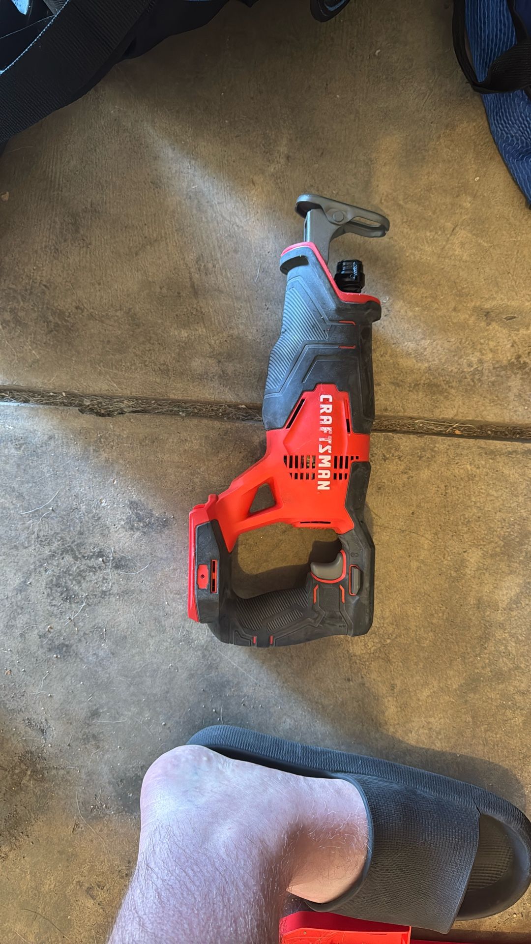 V20* Brushless Cordless Reciprocating Saw (Tool Only)