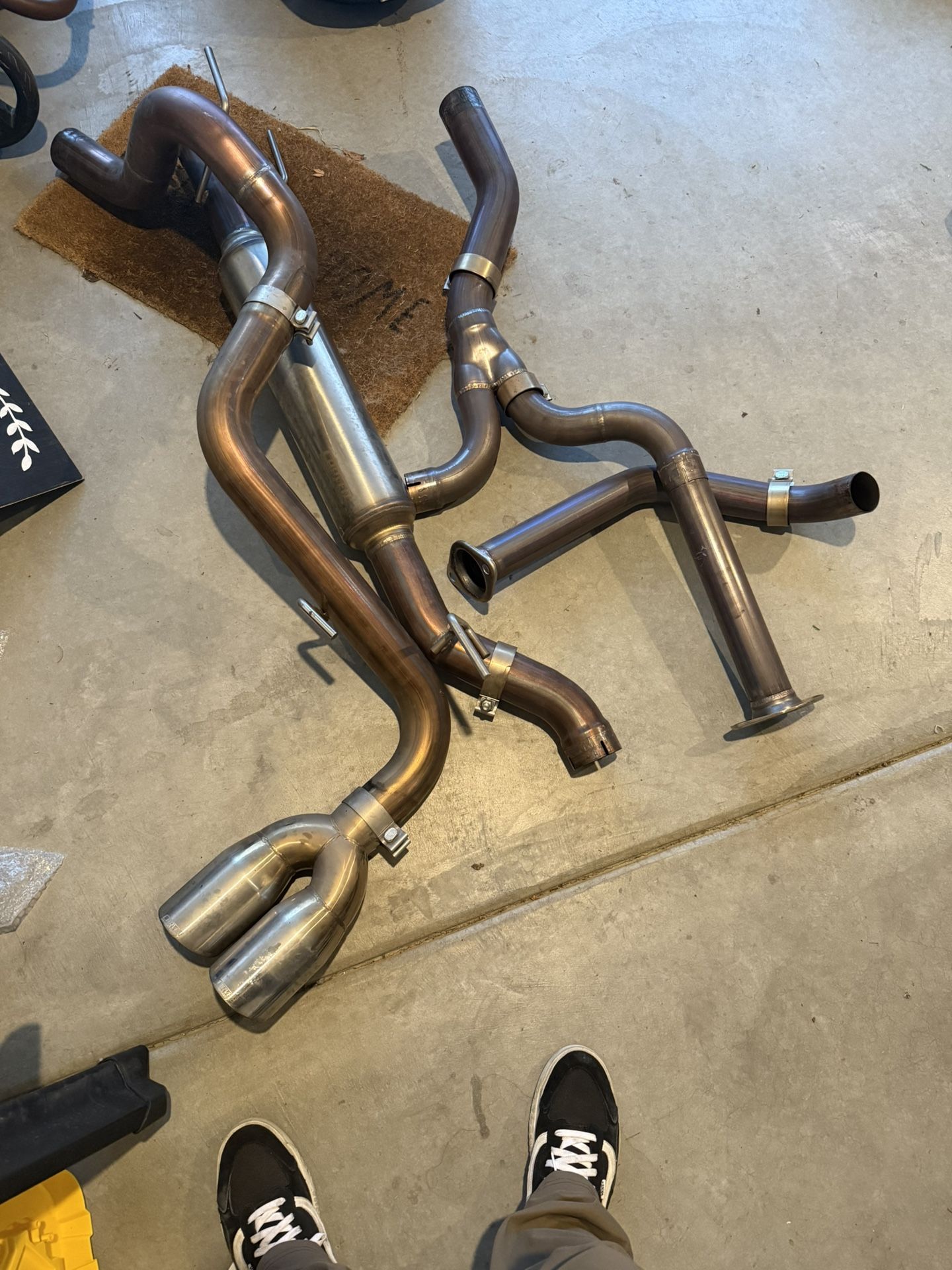 Carven Exhaust 2022 Tundra
