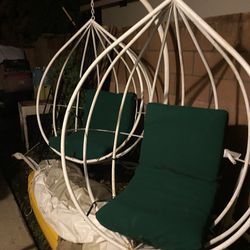 Hanging/swinging Chairs