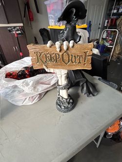 Halloween Decor