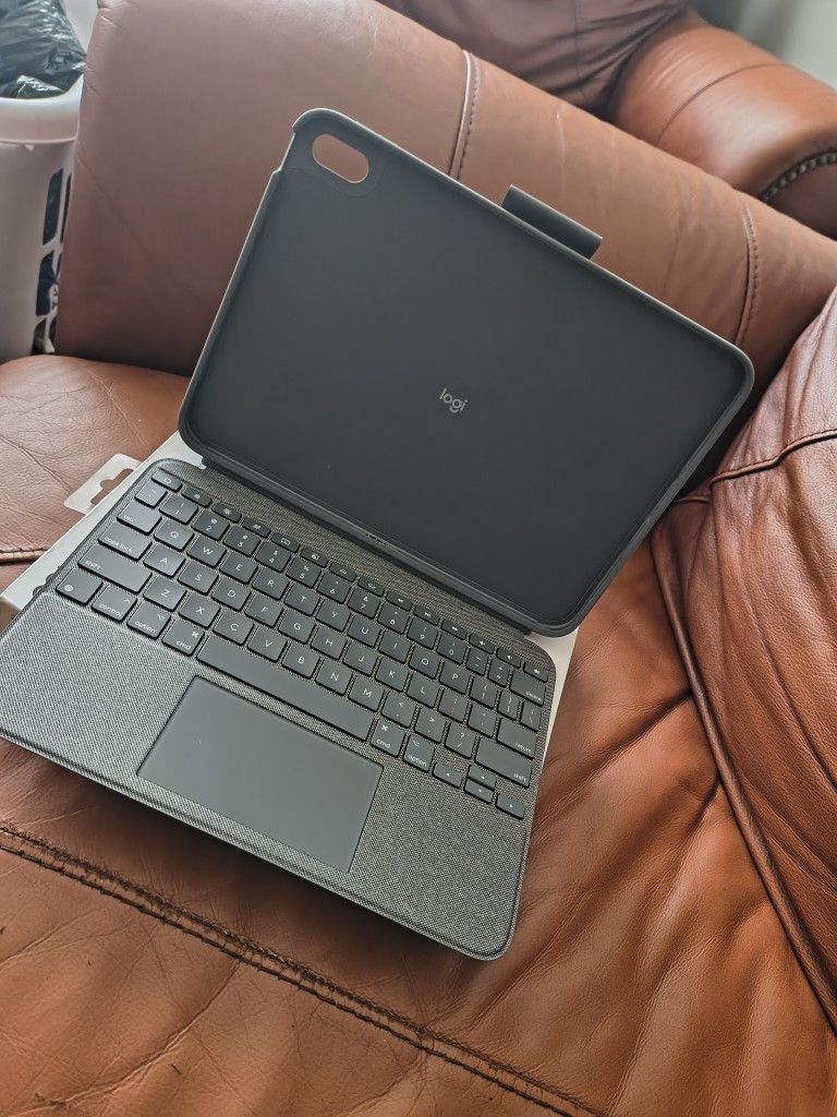 Combo Touch Ipad ( 10 Th Generation )