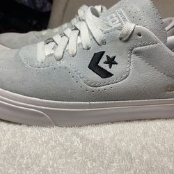 Louie Lopez Converses Pro 