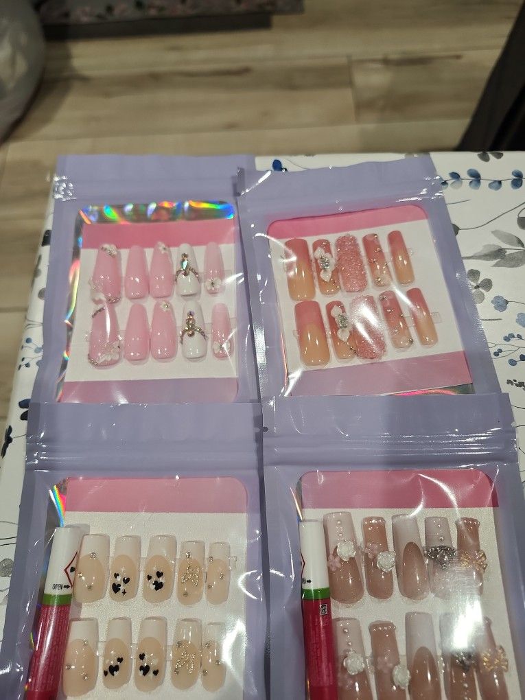 Press On Nails
