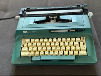 Smith corona typewriter