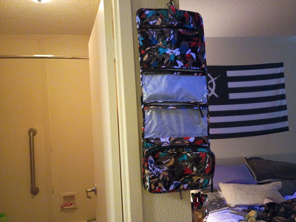 Vera Bradley Hanging Travel Organizer