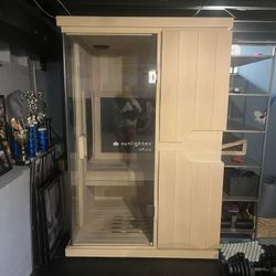 Sunlighten infrared sauna 