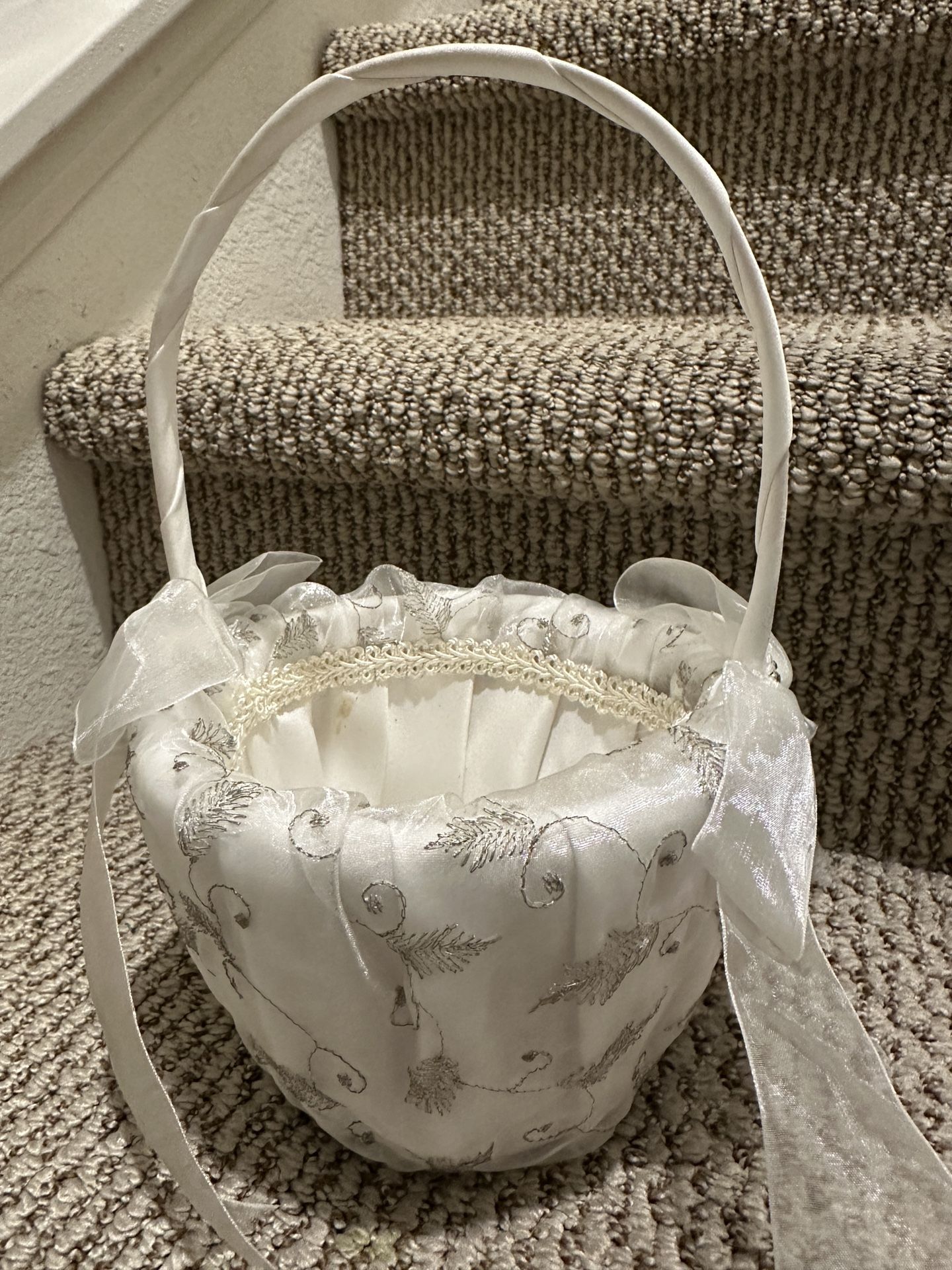 free Flower girl basket