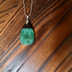 Beautiful Piece Of Crystal 925 Sterling Silver Chain 