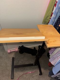 Manual Stand Up Desk