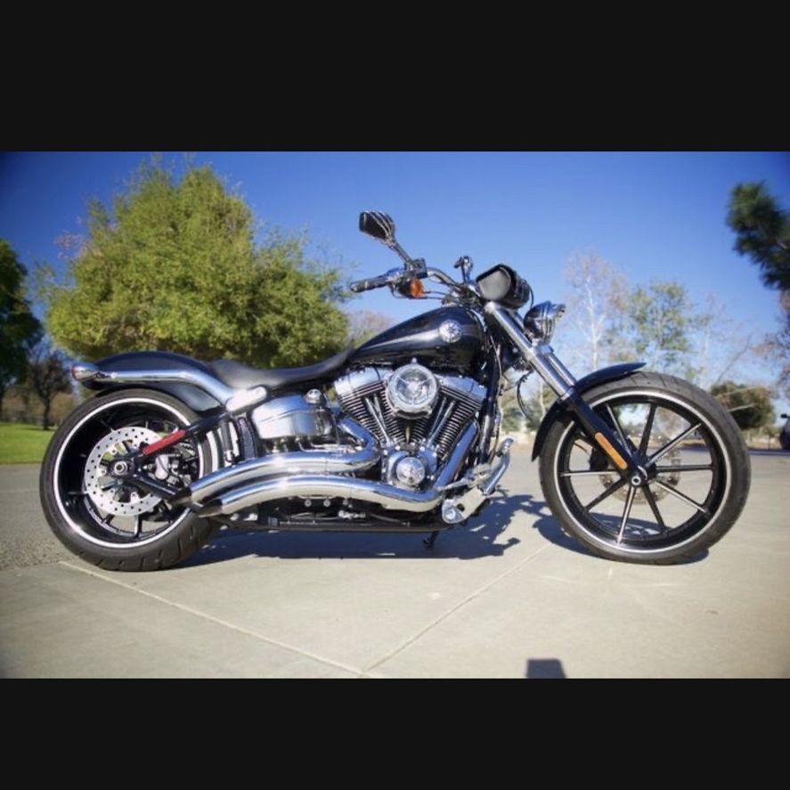 2014 Harley breakout 