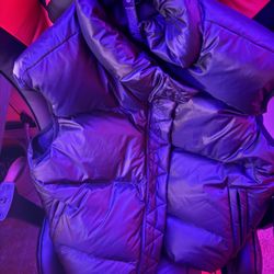 Lulu Lemon Puffer Vest 