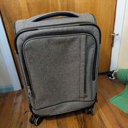 Ricardo Carry On