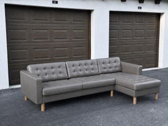 🛋️ Sofa/Couch Sectional - Leather - Delivery Available 🚛