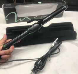 MINT X-Long 1 Inch Ceramic Ionic Curling Iron for Long Hair Extra-long barrel helps style long hair faster, with even heat and optimized clamp for pol