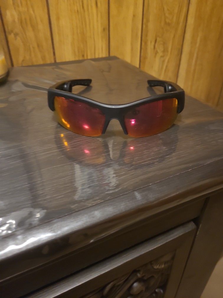 SMART BLUETOOTH SPEAKER SUNGLASSES