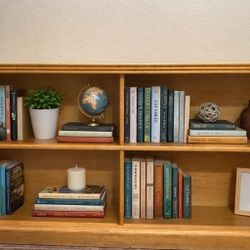 Bookshelf 