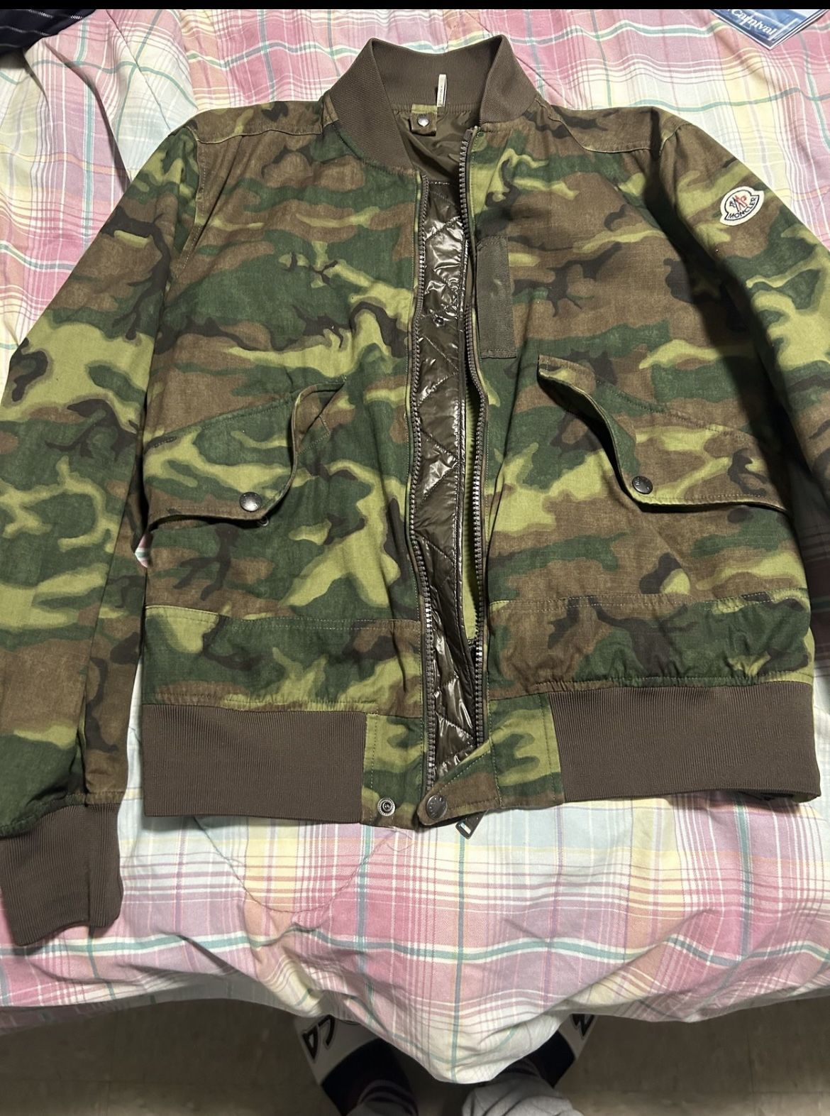 Moncler Jacket Medium